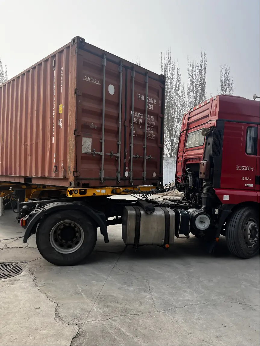 Une soudeuse haute fréquence à semi-conducteurs avancée expédiée en Macédoine du Nord